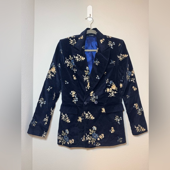 DRIFTWOOD velvet embroidered blazer in navy - Picture 3 of 9